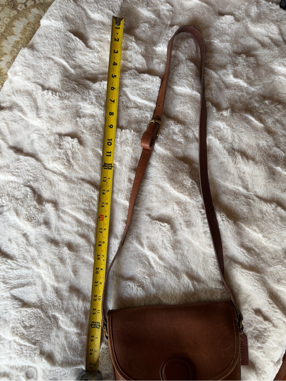 Vintage, Coach Leather Crossbody Bag - Picture 10 of 11